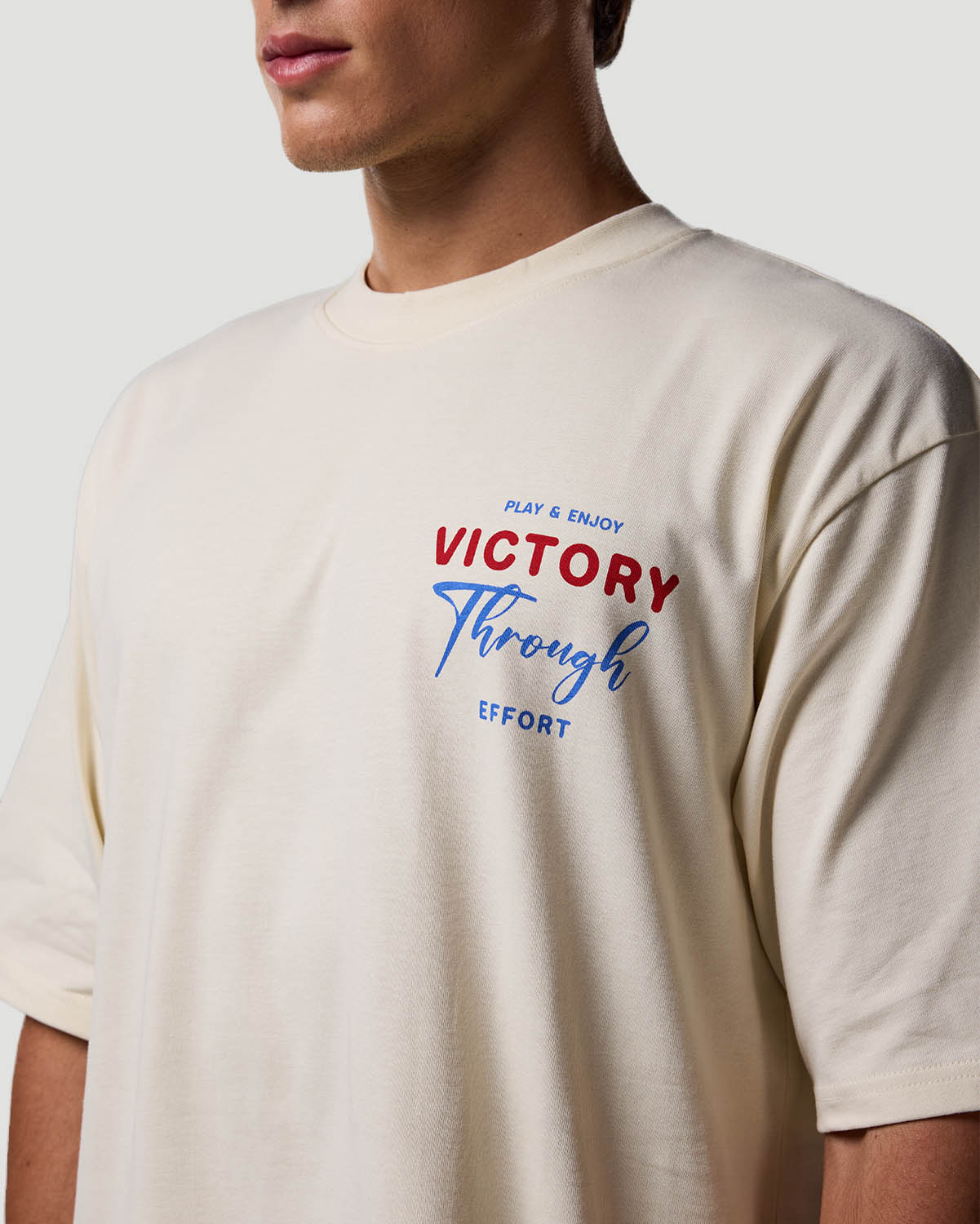 Camiseta Gr&aacute;fica para Hombre-BLANCO ANTIGUO image number 4