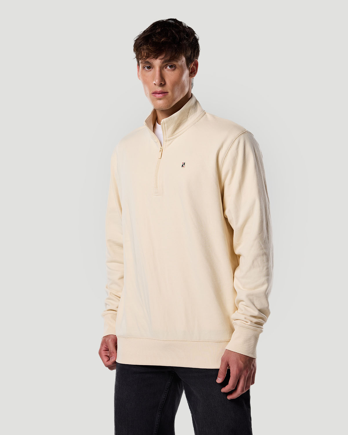 Su&eacute;ter de Cuello Alto con Cremallera Media para Hombre-CENIZA DE MADERA image number 3