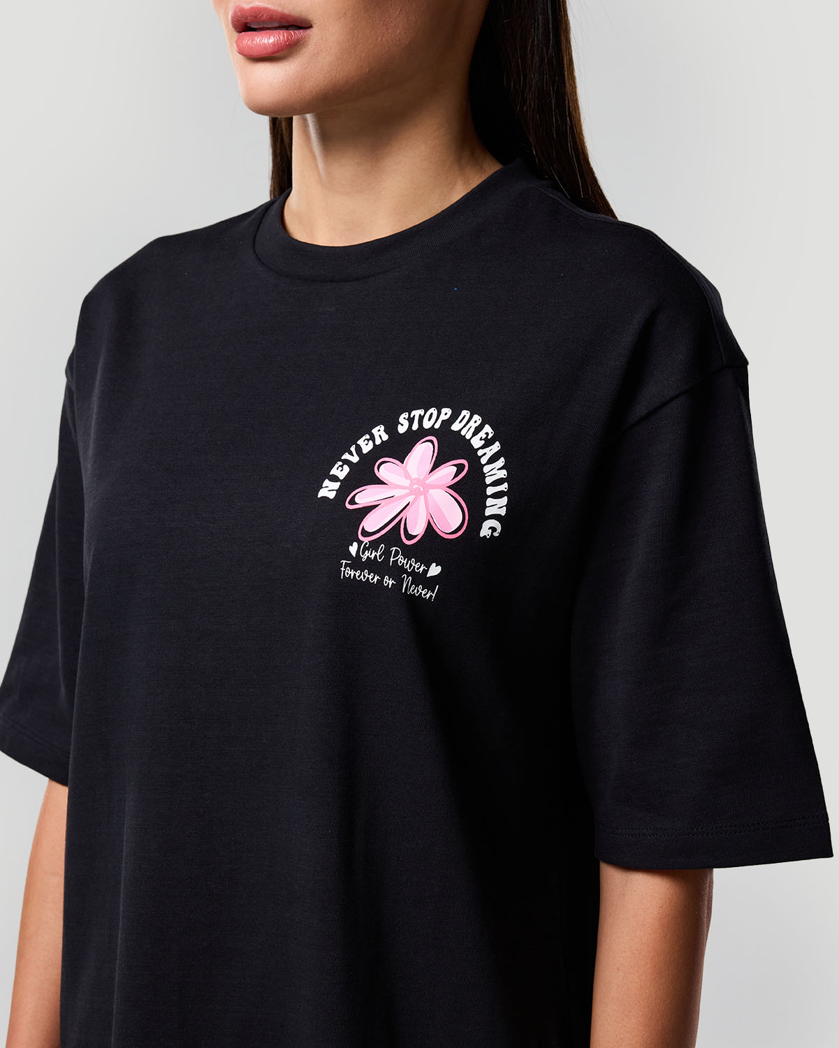 Camiseta Gr&aacute;fica para Mujer-NEGRO AZABACHE image number 4