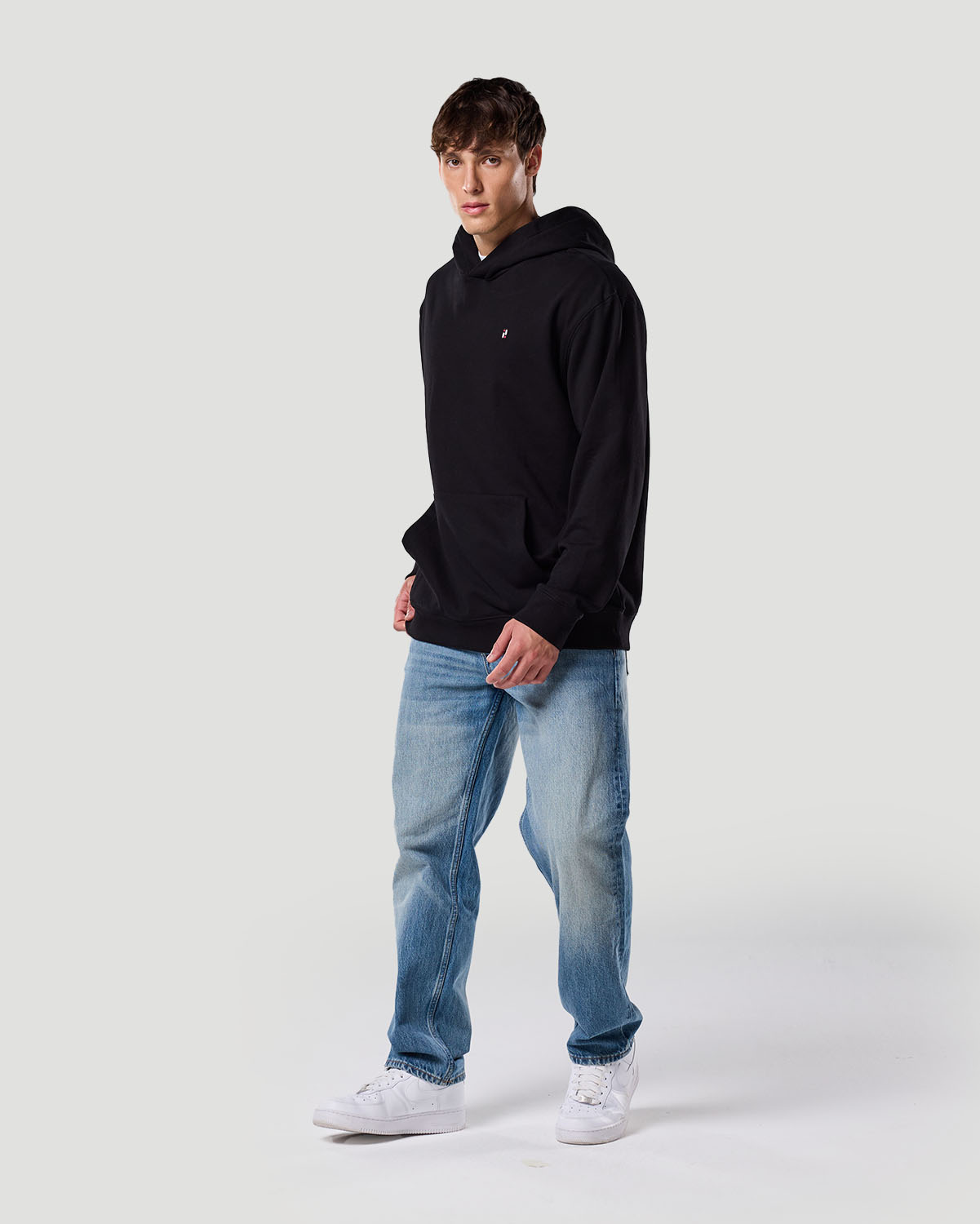 Sudadera con Capucha para Hombre-NEGRO AZABACHE image number 1